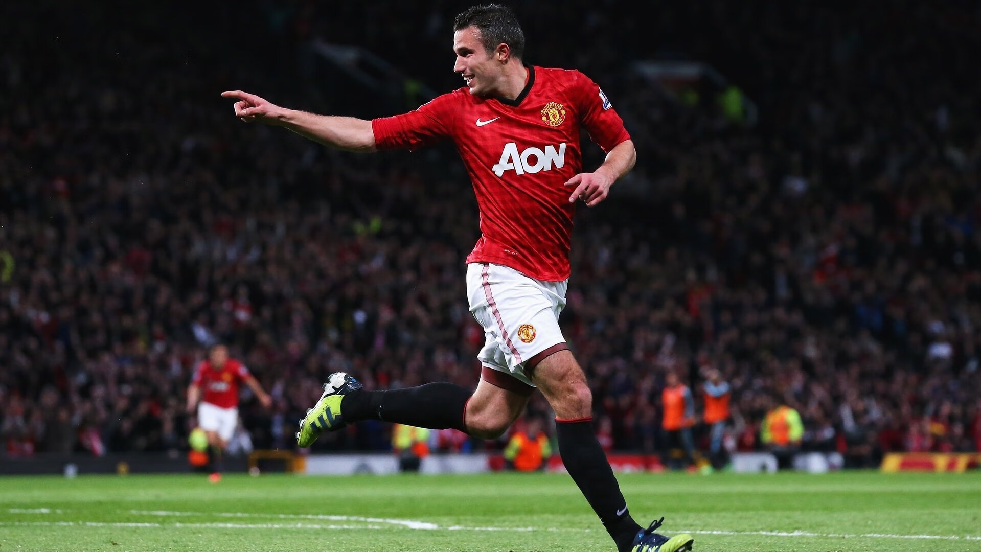 三连胜终结!曼联2-2保级队,1人被锁死就崩盘?冬窗不补真不行!