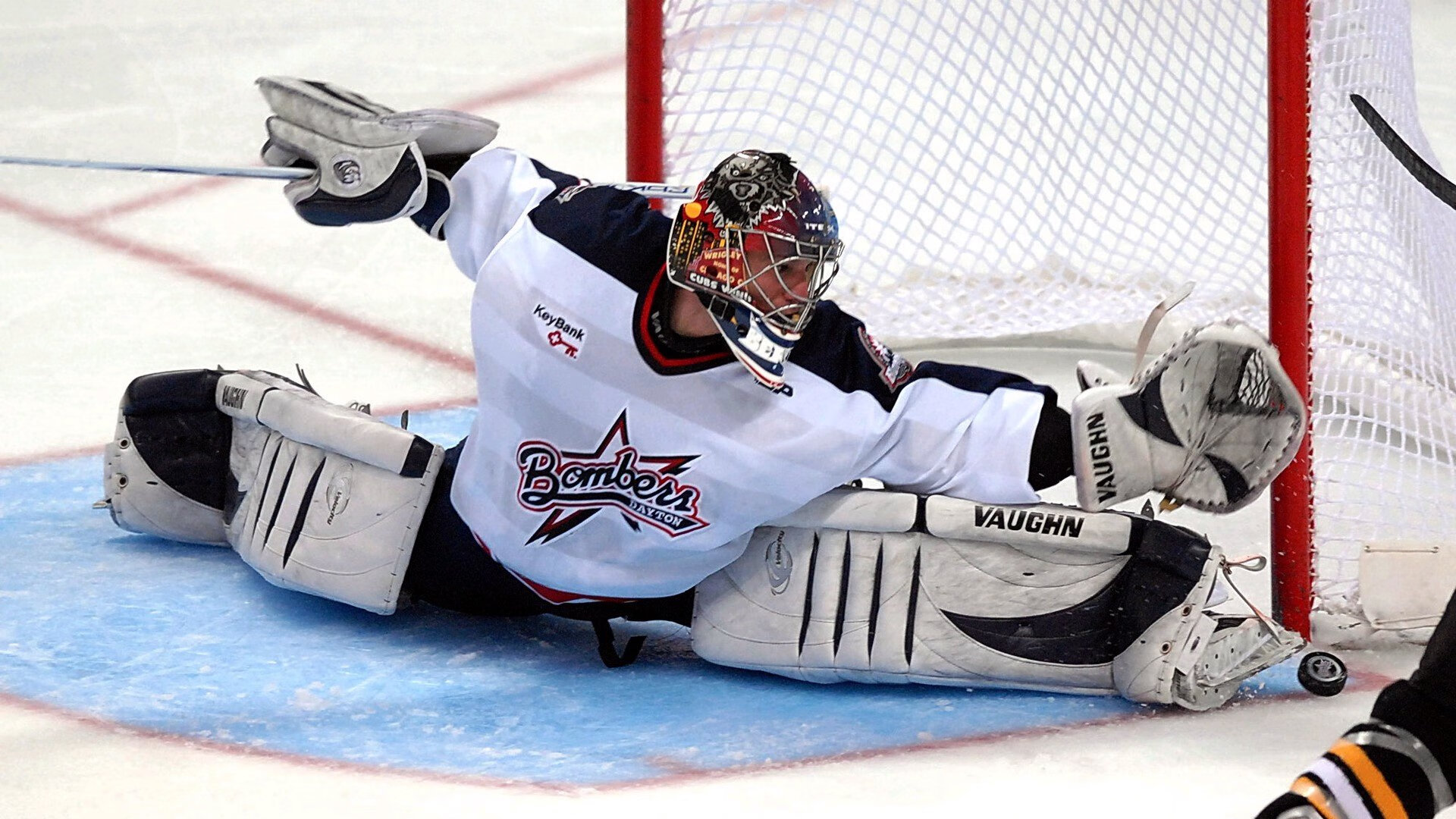 kaiyun登录入口-大合同悬了！篮网托马斯腿筋再次受伤上赛季曾因此只打25场比赛，篮网新秀托马斯个人资料